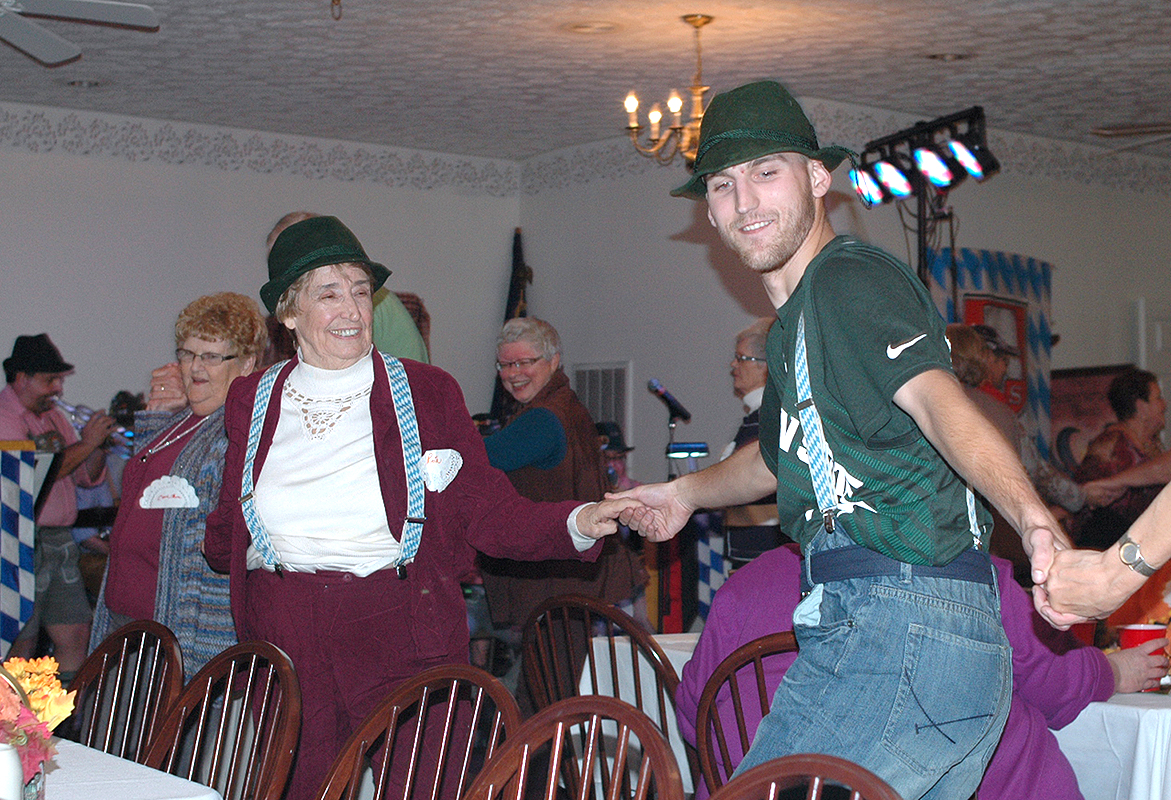 The Sauerkraut Band at Anna's Restaurant 10-19-13